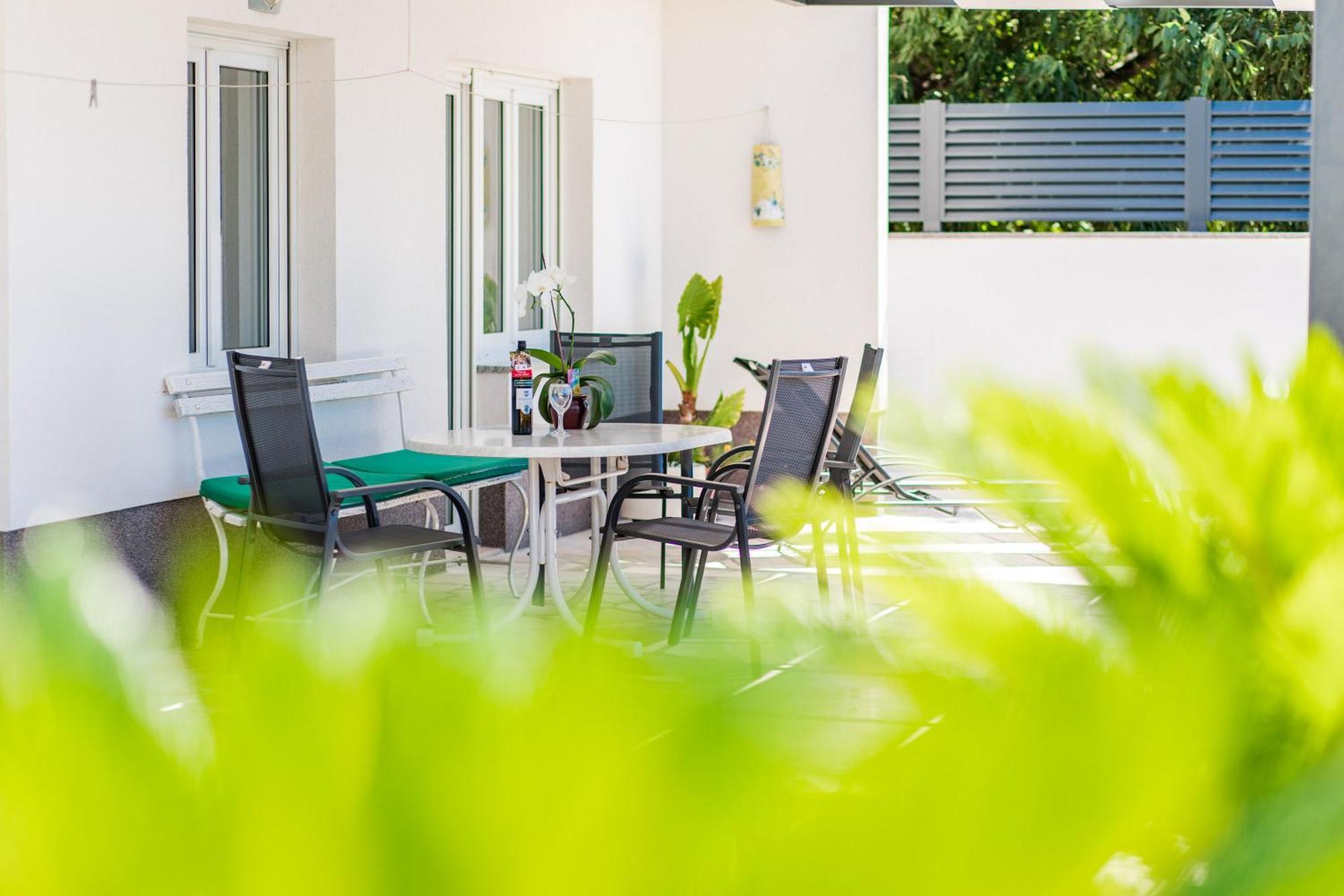 Apartmani Katica Povile Extérieur photo